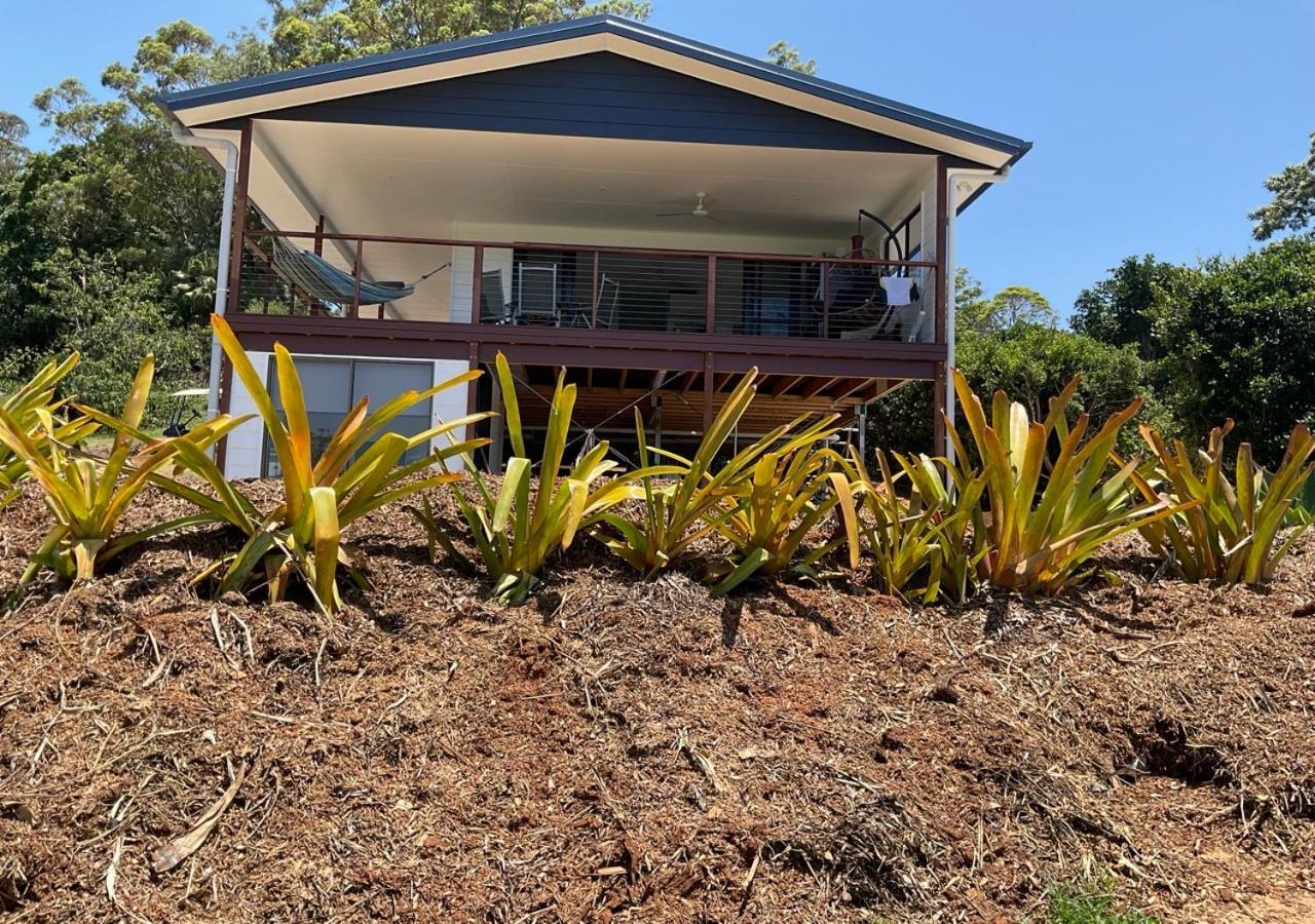 Sunshine Coast Retreat Your Own Private Golf Course Diddillibah Exterior photo